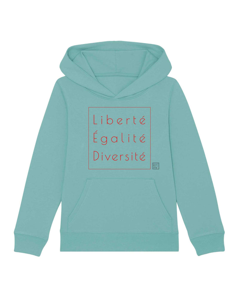 Nachhaltiges blau-grünes Kinder Hoodie aus GOTS-zertifizierter Bio-Baumwolle von just fair joy mit Design Liberté Égalité Diversité.