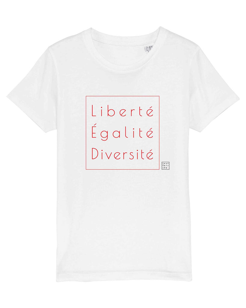 Nachhaltiges weißes Kinder T-Shirt aus GOTS-zertifizierter Bio-Baumwolle von just fair joy mit Design Liberté Égalité Diversité.